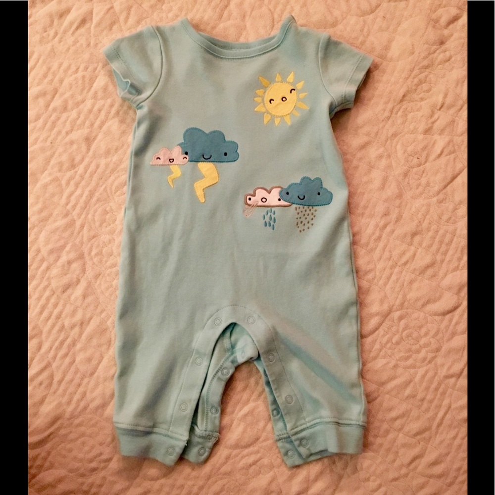 Baby boy 3 to 6 months 1 pieces outfit💙